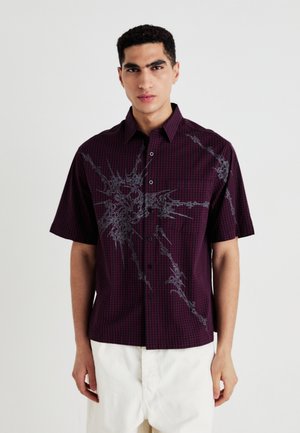 GINGHAM ILLUSTRATION SHORT SLEEVE - Vapaa-ajan kauluspaita - red