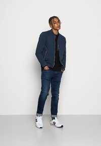Jack & Jones JCOBRYAN CREW NECK - Camisola - navy