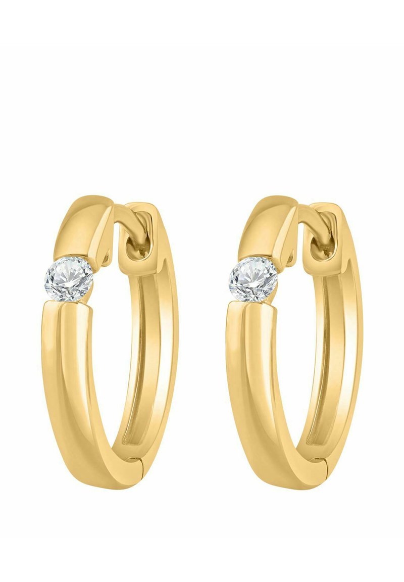 Pendientes de aro de oro con acabado pulido, que presentan un pequeño diamante redondo como adorno. Forma suave y curva; diseñados para un uso cómodo.