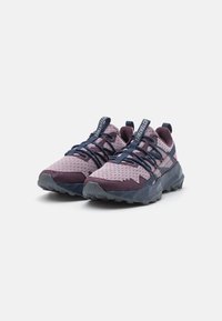 New Balance TEKTREL - Trail hardloopschoenen - ice wine