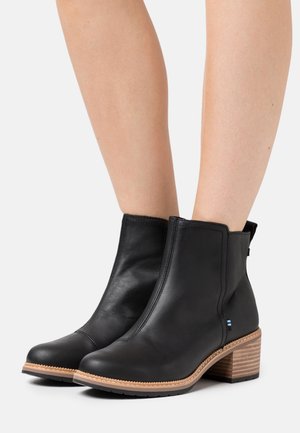TOMS, Bottines - black