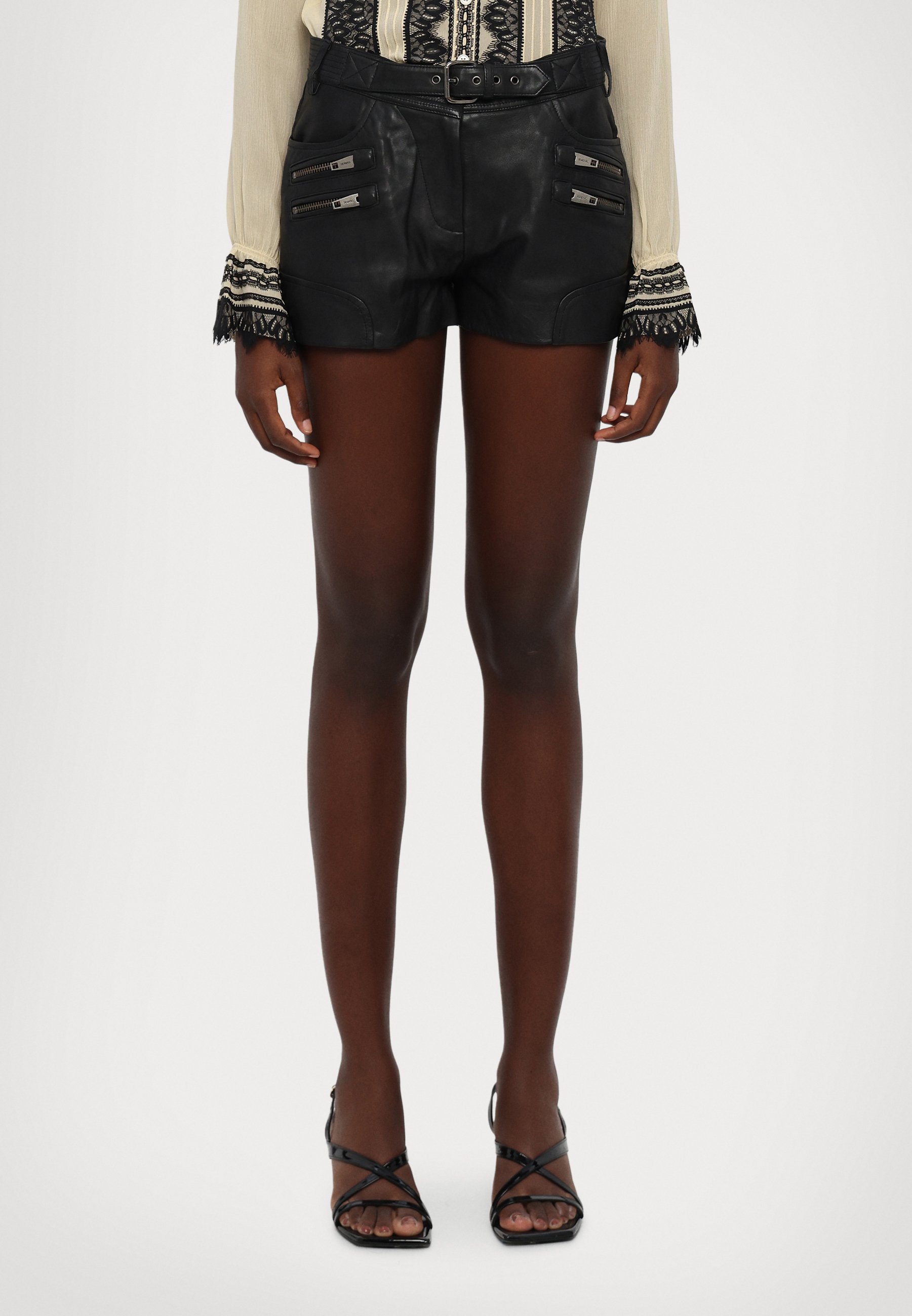 Short En Jean Noir THE KOOPLES SPORT - Taille 27US/37FR - Occasion Comme Neuf