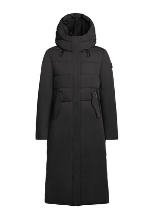 Manteau long noir avec capuche, présentant un design matelassé sur le haut du corps, deux poches latérales zippées et une finition lisse et texturée.