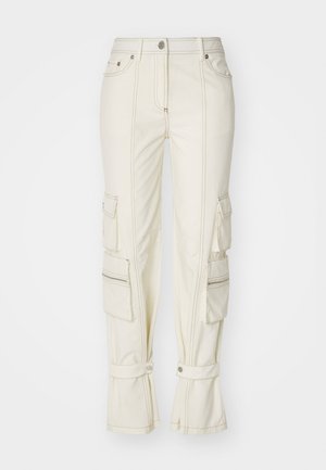 Cargo-bukser i off-white med flere sidelommer, rullede manchetter og kontraststing. Lavet af holdbart bomuldsstof.