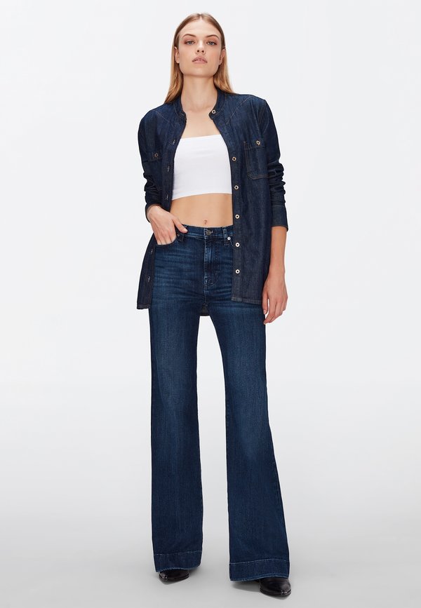 MODERN DOJO - Flared Jeans2