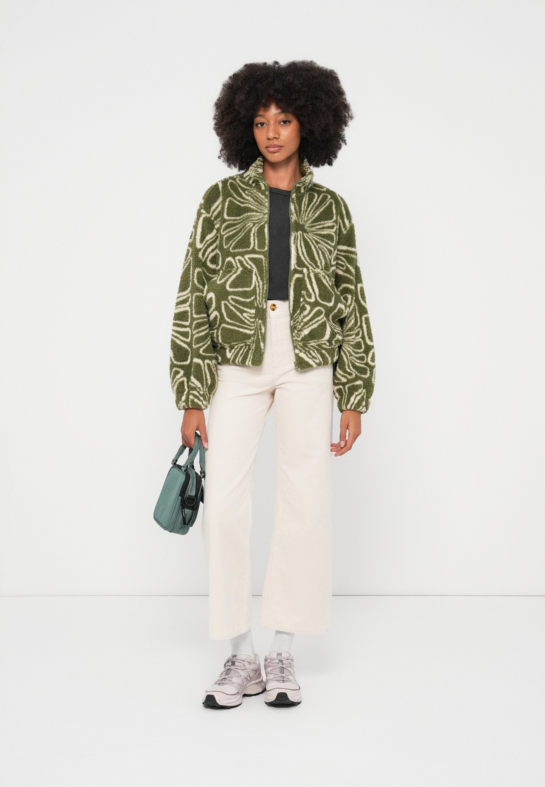 Billabong FIRST LIGHT SHERPA - Fleece jacket - martini olive/olive