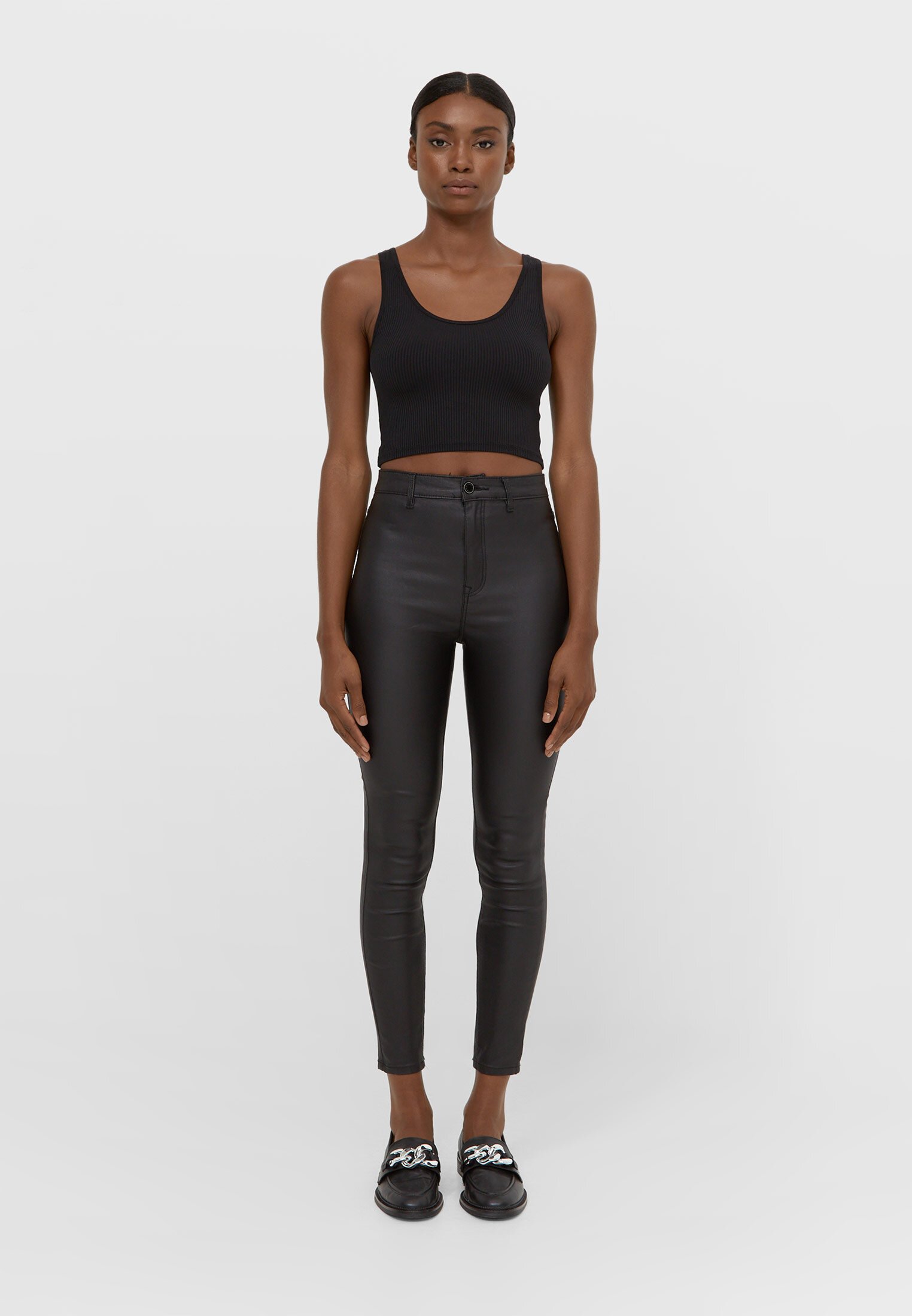 Stradivarius MIT SUPERHOHEM BUND - Pantaloni - black/nero - Zalando.it