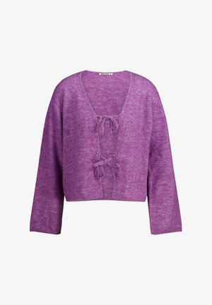 Purple cropped cardigan made of soft, textured knit, featuring a deep V-neck and two tied front closures. Long, wide sleeves.