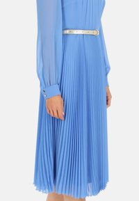 POTIS & VERSO LORINA niebieski