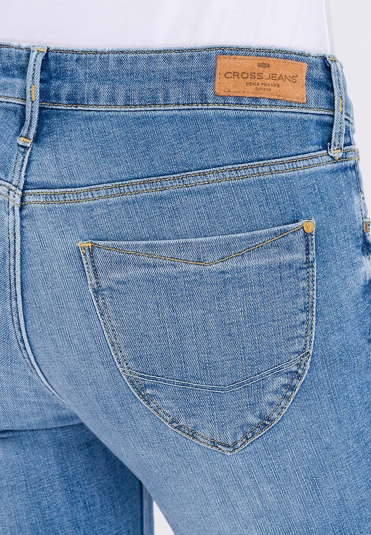 Cross jeans price Clearance