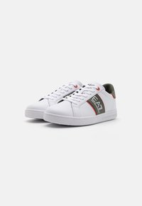 EA7 Emporio Armani CLASSIC UNISEX - Joggesko - white/beetle/summerfig