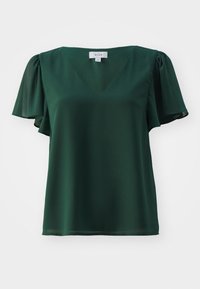 Groene blouse met korte mouwen van lichtgewicht stof. Heeft een V-hals en geplooide mouwdetails. Soepele textuur zonder patronen.