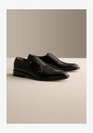 Next, REGULAR FIT, czarny