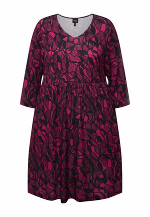 Zwart en roze gemønsterd jurk met een V-hals, driekwart mouwen en een geplooide taille, met een bladerenontwerp over de gehele jurk.