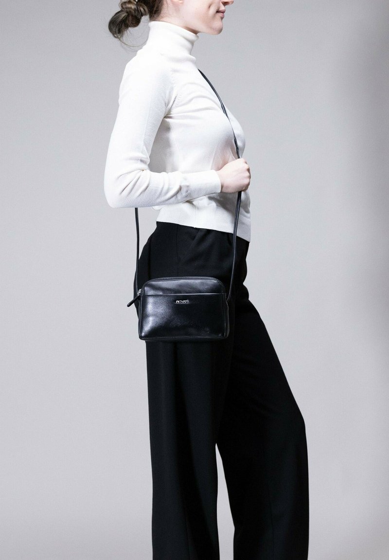 Picard TRUE - Umhängetasche - schwarz