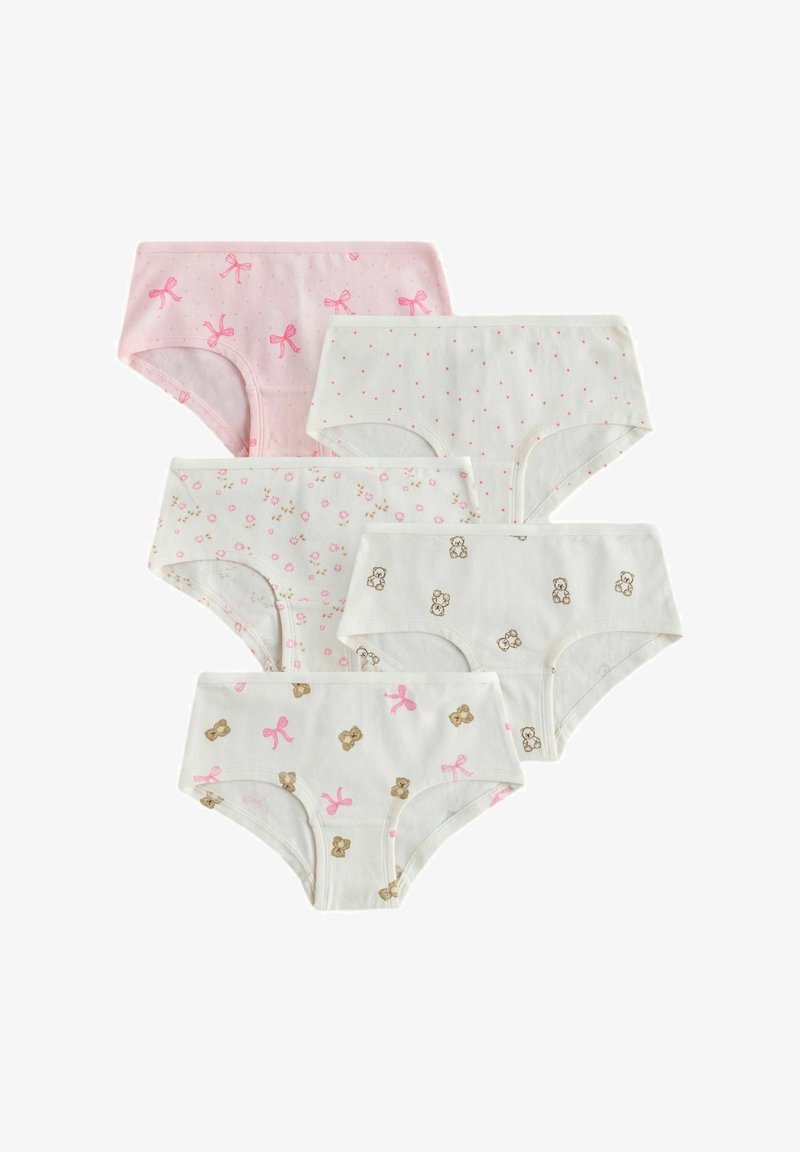 Cinq sous-vêtements pour filles dans des couleurs pastel avec des nœuds roses, des petites fleurs, des pois et des motifs d'ours en peluche sur fond blanc.