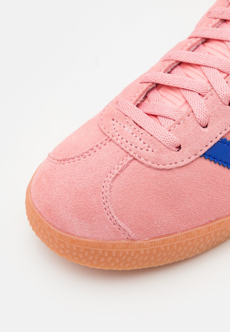 adidas gazelle silver green womens Gazelle fuchsia sneakers for boys and girls  Pavidas