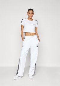 adidas Sportswear Treniņtērpa apakšdaļas - white/black