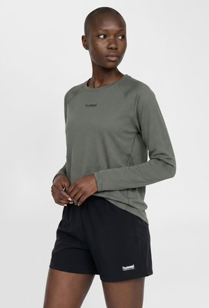 Hummel, HUMMEL HMLMOMENTUM W T-SHIRT L/S - Long sleeved top - olive