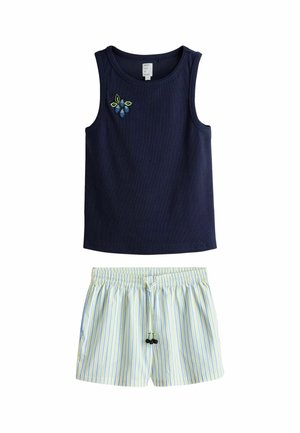 Donkerblauw mouwloos top met bloemenborduursel gecombineerd met witte en blauw gestreepte shorts met een kersenveterdetail.