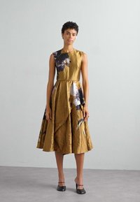 Erdem SLEEVELESS ASYMMETRICAL TIERED DRESS - Cocktail φόρεμα / Φόρεμα για πάρτι - gold