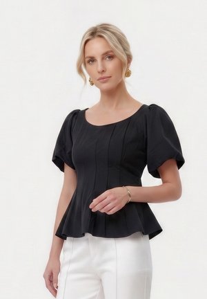 Anna Field, Top - black