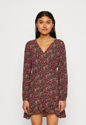 Even&Odd Φόρεμα ημέρας - black/pink