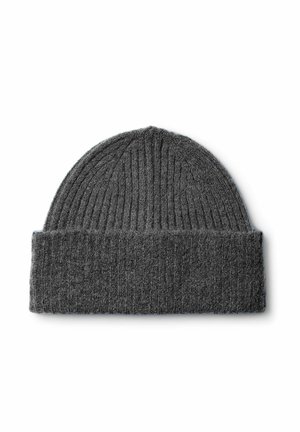 Berretto lavorato a maglia grigio con texture a coste, caratterizzato da un risvolto alla base e un design a punta arrotondata. Tessuto morbido e caldo.