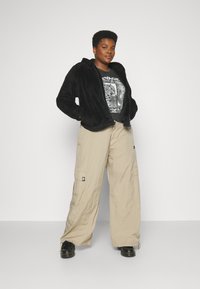 ONLY Carmakoma CONTACT SHERPA JACKET  - Bomber tipa jaka - black