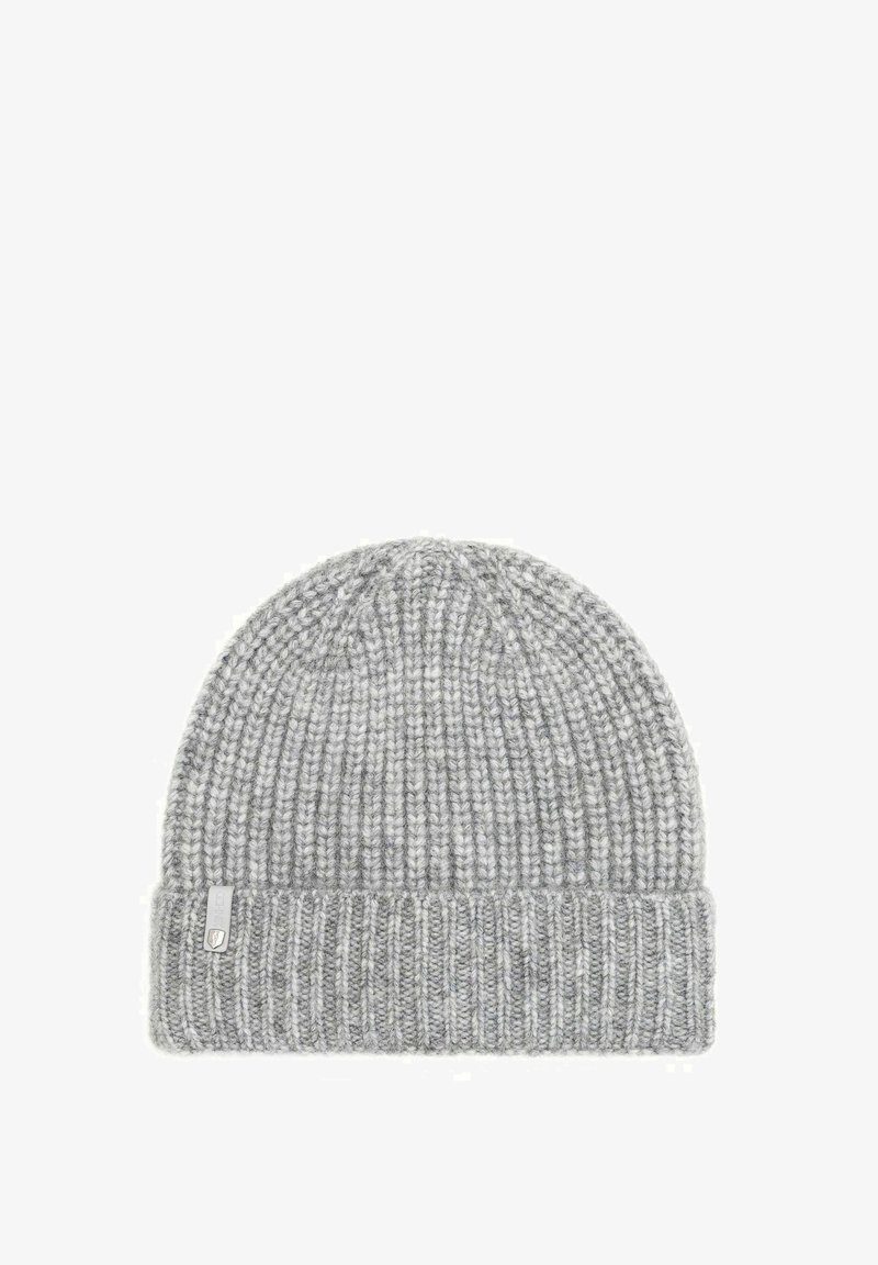 Szary, dziany czapka typu beanie o prążkowanej strukturze i wywiniętym dolnym brzegu. Posiada małą, prostokątną metkę z logo po boku.