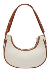 Canvas-Schultertasche mit cremefarbenem Körper, braunen Lederelementen und einer geschwungenen Form. Verfügt über einen Reißverschluss und zwei Druckknöpfe am Trageriemen.