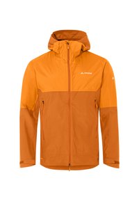Giacca impermeabile arancione con zip frontale, cappuccio regolabile e pannello inferiore a contrasto. Presenta tasche laterali con zip e polsini elasticizzati.