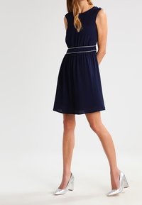 mint&berry Vapaa-ajan mekko - dark blue