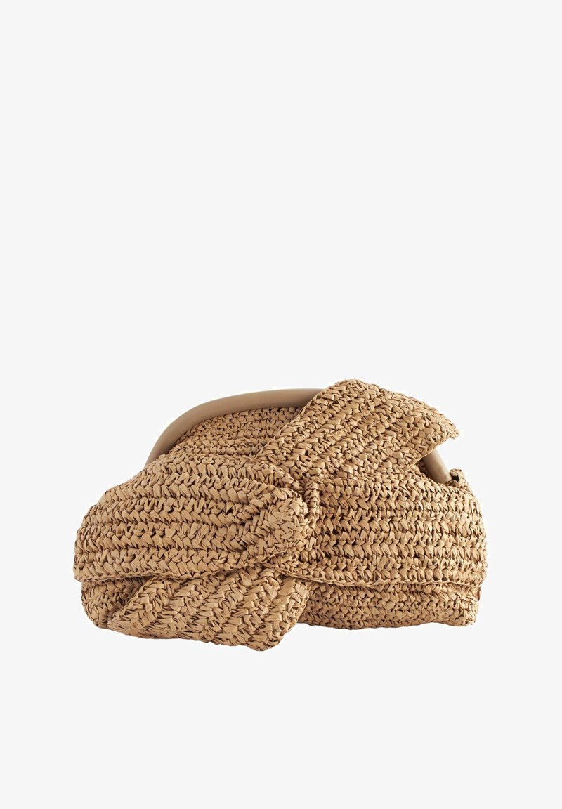 Next REGULAR FIT - Clutches - natural
