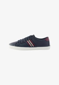 Sélectionné, navy