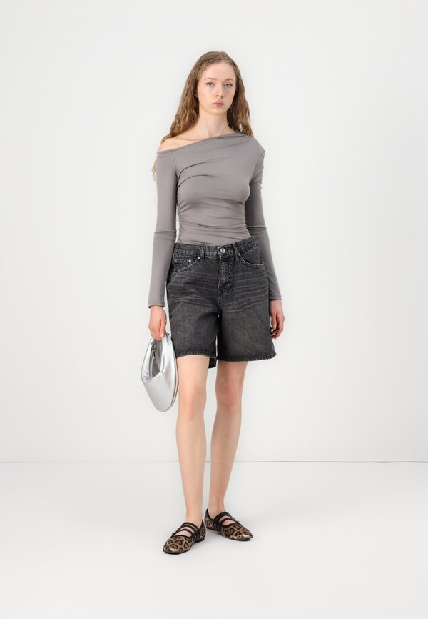 HARDEN  - Denim shorts2