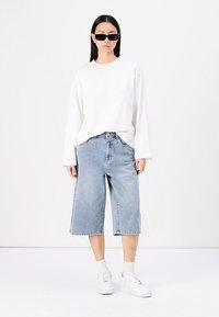 Gina Tricot BASIC LONG SLEEVE TEE - Long sleeved top - white