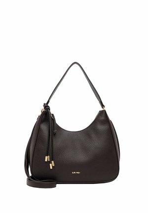 Borsa a tracolla in pelle nera strutturata con cursori della cerniera dorati e tracolla corta, sagomata in un design arrotondato e leggermente curvo.
