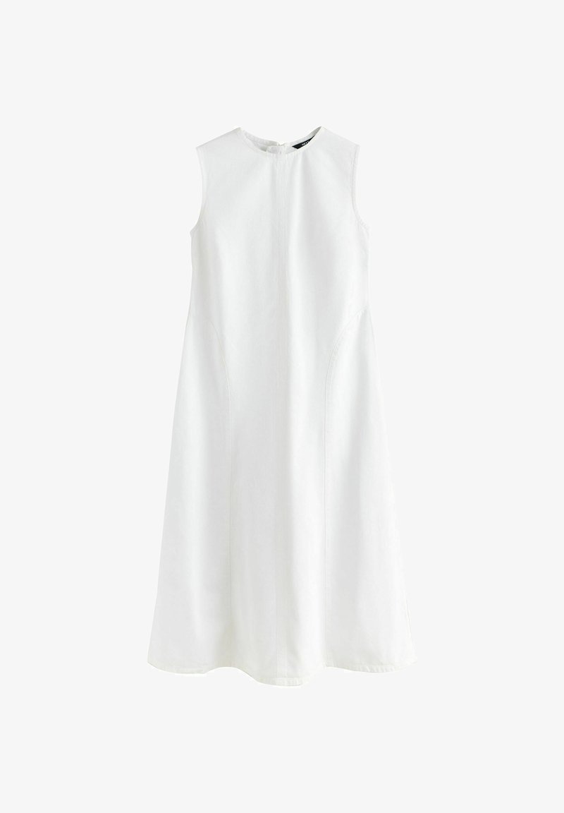 Robe midi blanche sans manches avec un col rond haut et une légère silhouette évasée.