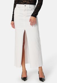 DENIM SLIT MIDI SKIRT - Maxikjol - white