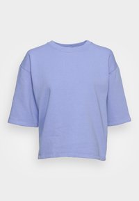 T-shirt corto viola chiaro realizzato in tessuto morbido. Presenta un colletto rotondo e maniche corte, con dettagli di cucitura puliti e semplici.