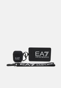 EA7 Emporio Armani - TRAIN AIR PODS CARD HOLDER UNISEX SET - Breloc - black/white Imagine miniatură 1