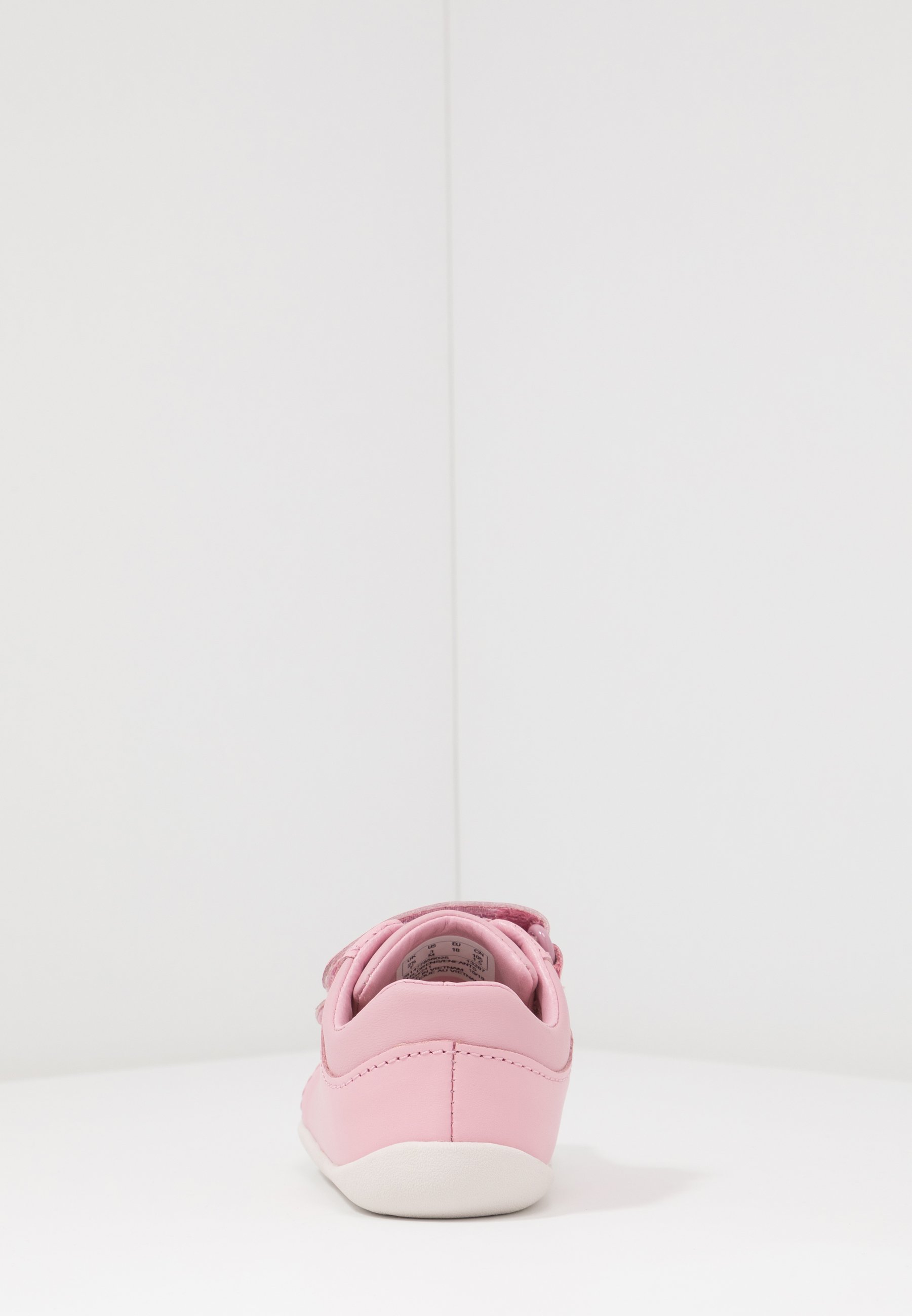 clarks baby roamer shoes