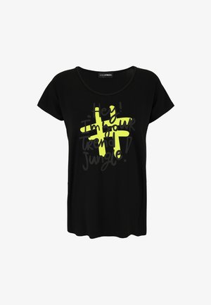 Black short-sleeve T-shirt with round neck and neon yellow hashtag design, featuring black text "Hey! I'm your trend jungle!" on front.