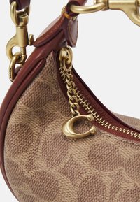 COACH SIGNATURE JONIE BAG - Torba preko tijela - tan rust