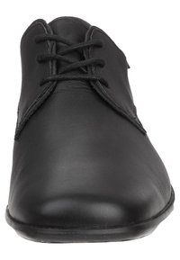Chaussures en cuir noir à lacets avec une texture lisse, bout arrondi et détails de couture subtils sur le dessus. Semelle simple avec des accents minimalistes.