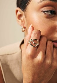 Next Anillo - gold tone
