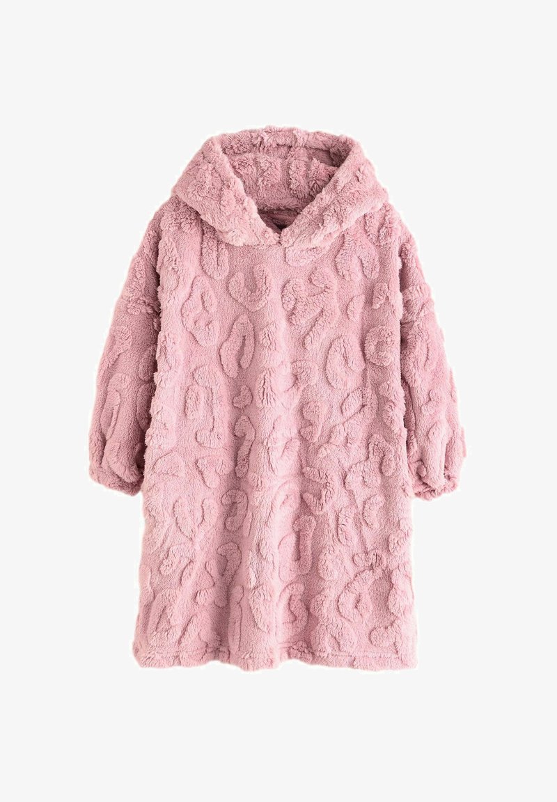 Vaaleanpunainen huppupehmeä kylpytakki, jossa on pehmeä rakenne, esittelee kohotettua abstraktia kuviota kauttaaltaan, sekä väljä hihapituus.