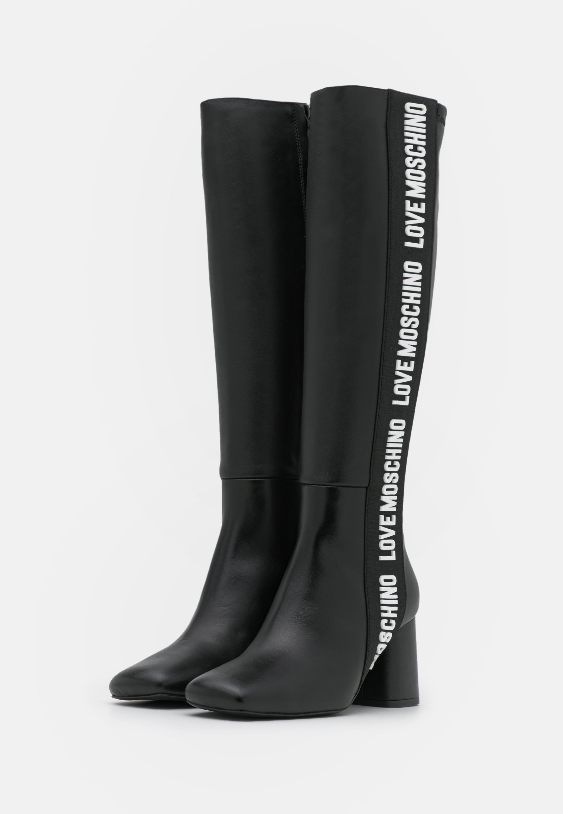 love moschino boots zalando