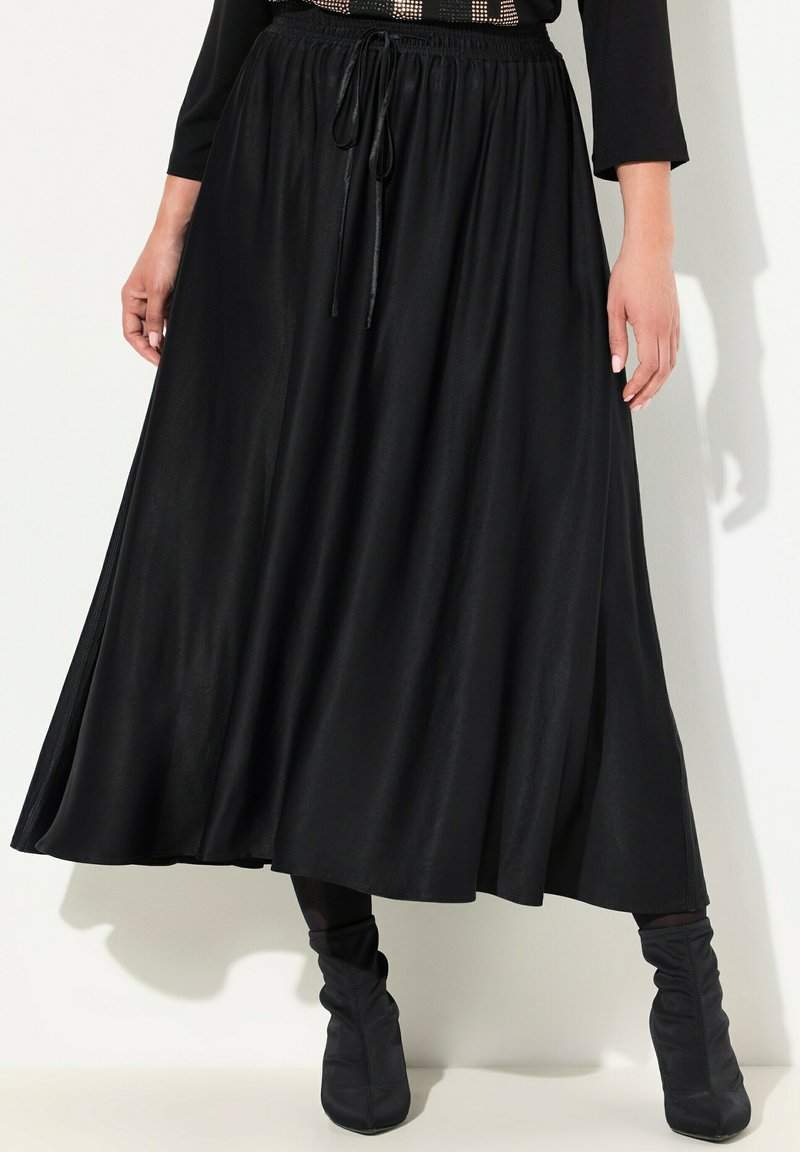 Ulla Popken GATHERED - Faltenrock - black